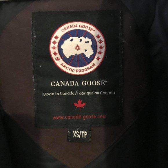 Canada Goose Parka - Trillium XS - Picture 4 of 4